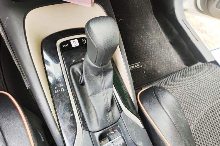 Used Toyota Corolla 2019 1.2T S-CVT GL-i Elite Edition Gear Lever