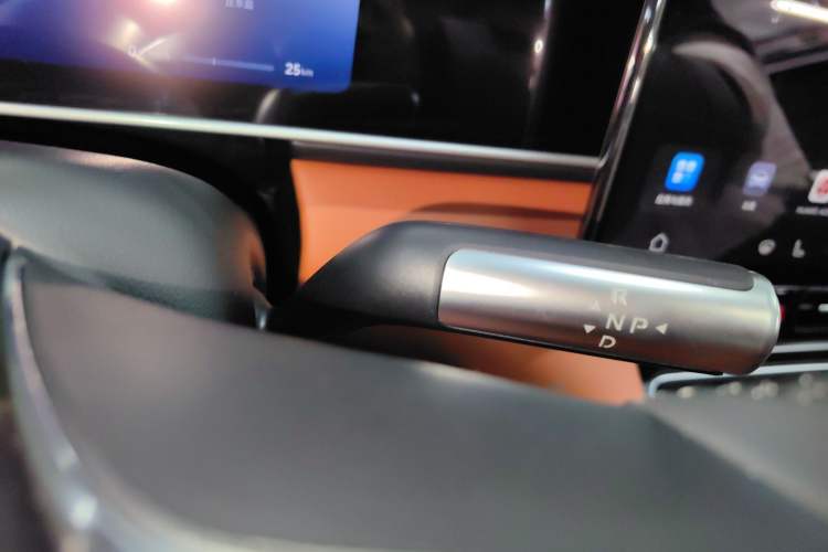 Used Hima AITO M7 2026 Model Range-Extending Max All-Wheel Drive 5-Seater Version
