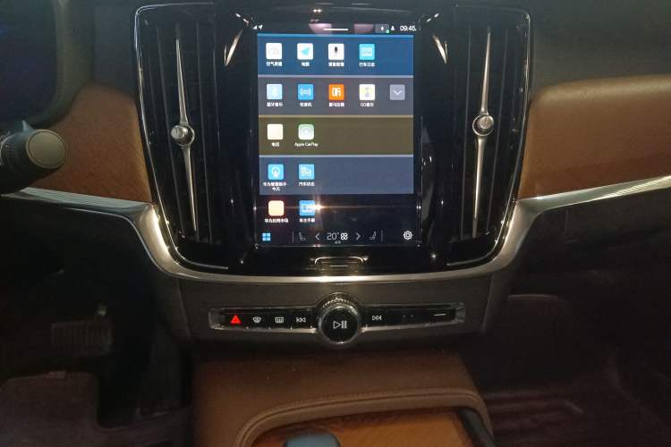 Used Volvo S90 2024 B5 Zhiyi Luxury Edition
