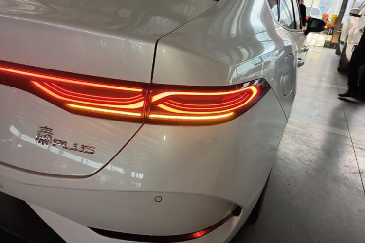 Used BYD Qin PLUS  Right Rear Taillight