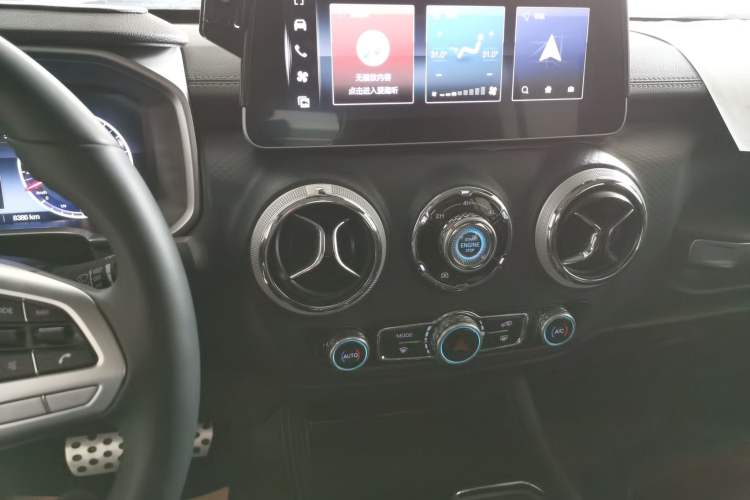 Used BAIC Off-Road BJ40 2023 2.0T Automatic Four-Wheel Drive Urban Hunter Edition Chivalrous Type