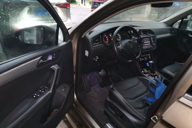 Used Volkswagen Tiguan L 2018 Revised 330TSI Automatic Two-Wheel Drive Flagship Edition Driver Seat