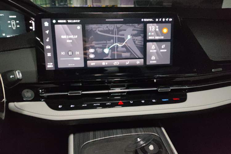 Used CHANGAN CS55PLUS PHEV 2025 Smart New Blue Whale 125km Battleship Edition