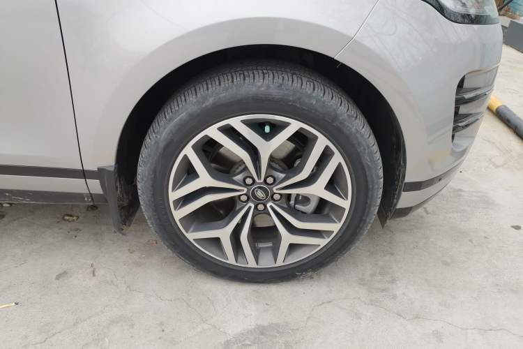 Used Land Rover Range Rover Evoque 2022 Aurora L 249 PS R-Dynamic Luxury Edition