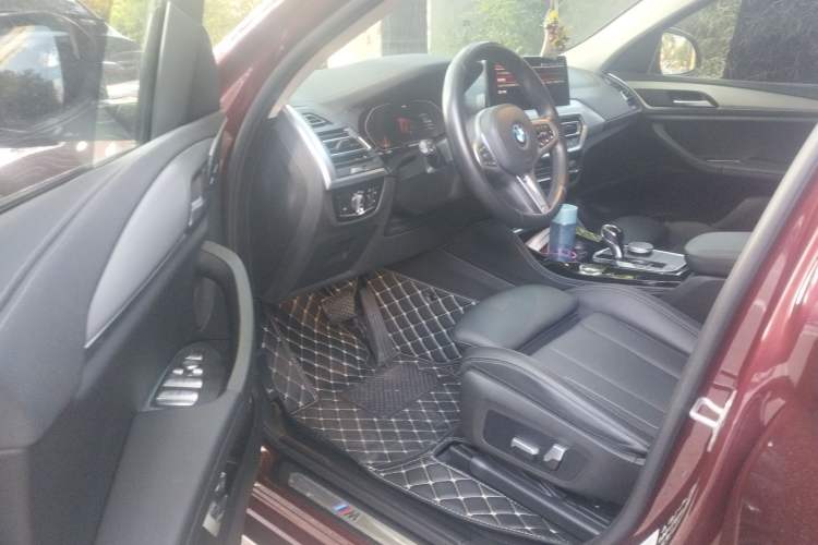 Used BMW X4 2022 xDrive 25i M Sport Package
