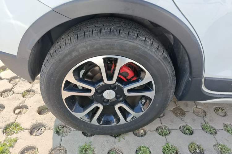 Used Geely Auto Vision X3 2017 1.5L Automatic Luxury Model
