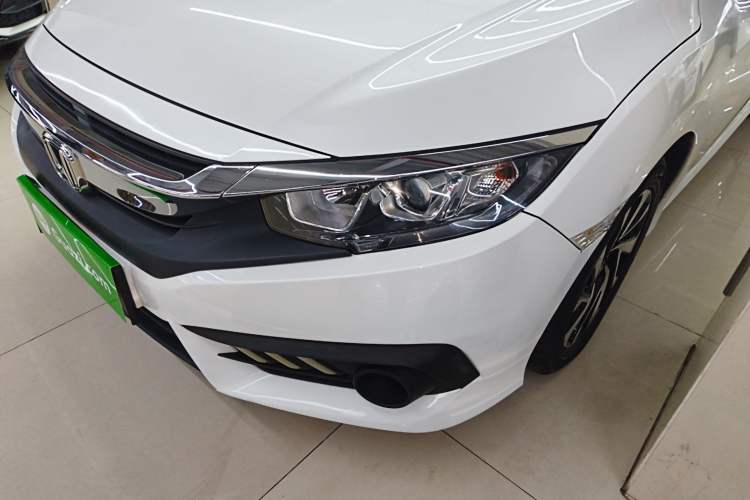 Used Honda Civic 2016 220TURBO CVT Luxury Edition
