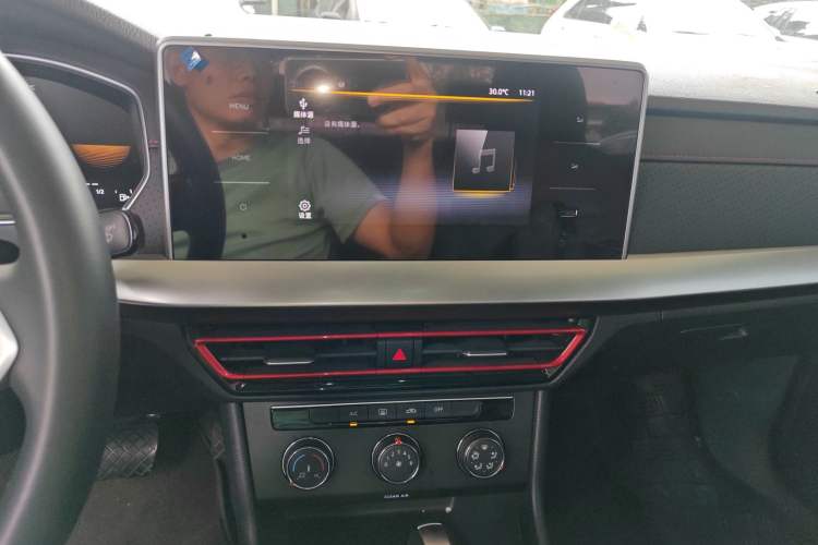 Used Volkswagen Lavida 2024 300TSI DSG Starry Sky Deluxe Edition