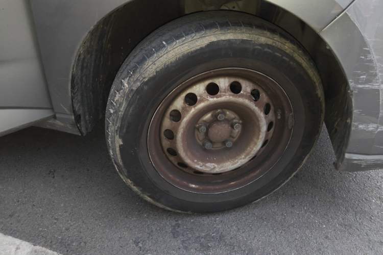 Used Wuling Hongguang PLUS 2020 1.5L Manual Standard Edition 5 Seats