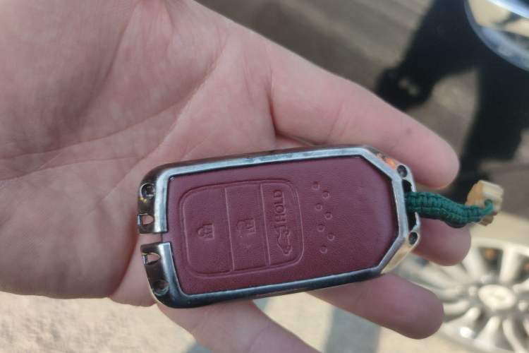 Used Honda Crider 2013 1.8L automatic luxury edition