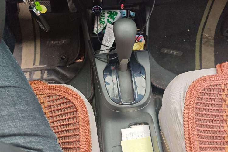 Used Honda Fit 2014 1.5L LX CVT Comfort Model
