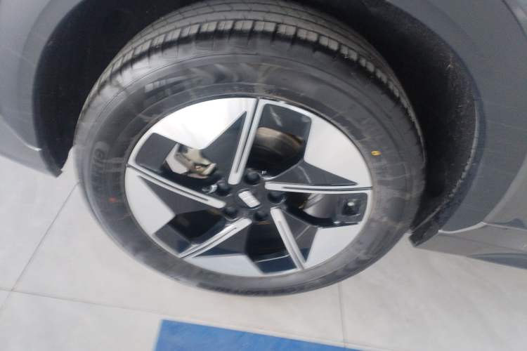 Used Geely Galaxy E5 2024 440km Launch Edition
