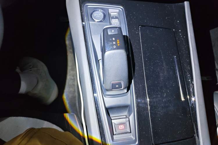 Used Peugeot 508 2022 508L 400THP PureTech Driving Control Edition Gear Lever