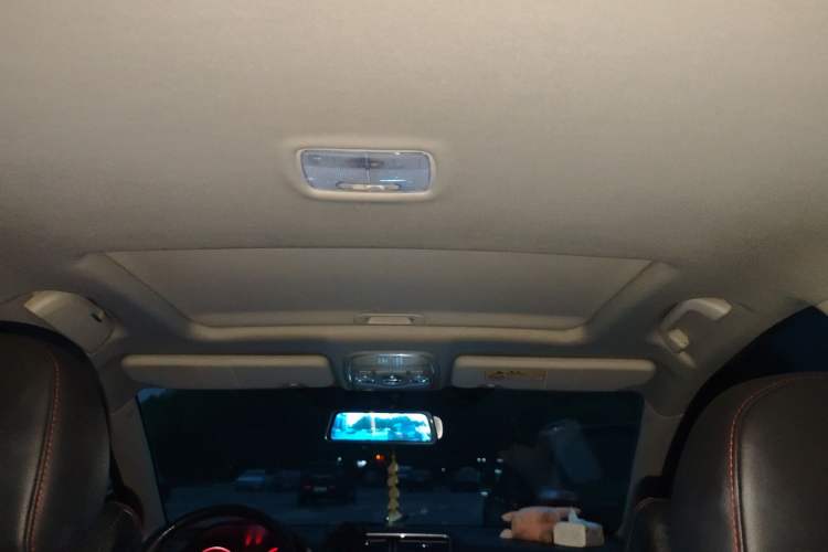 Used Haval H6 2015 Sport Edition 1.5T Manual Two-Wheel Drive Elite Model Headliner