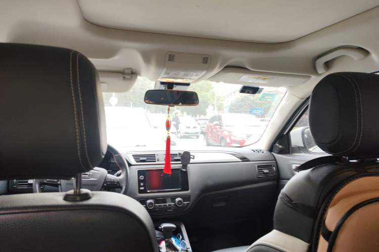 Used Qoros 5 2017 1.6T Automatic Prestige Model
