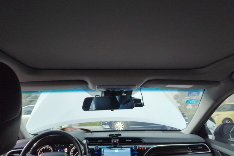 Used Toyota Camry 2019 2.5G Luxury Edition China VI Standard Headliner