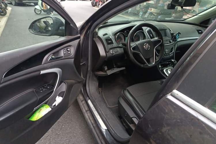 Used Buick Regal 2015 1.6T Leading Technology Model
