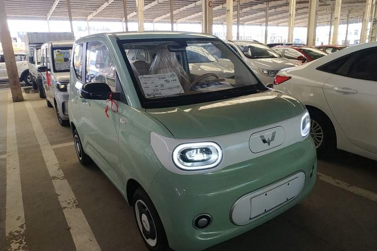 Used Wuling Hongguang MINIEV 2024 3rd Generation 215km Youth Edition