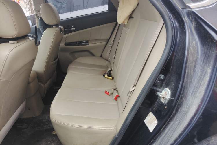 Used Changan Eado 2013 1.6L Manual Luxury Model China V Standard