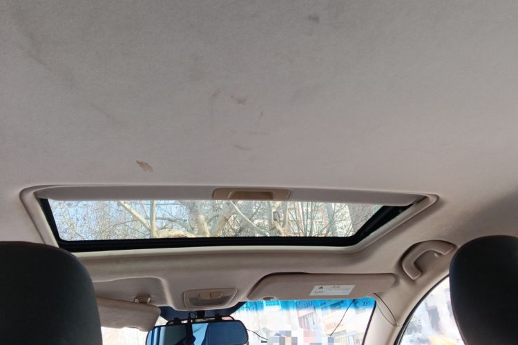 Used Baojun 560 2016 1.5T Manual Luxury Model
