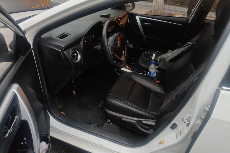 Used Toyota Corolla 2017 Revised Version 1.2T S-CVT GL-i Left Front Seat