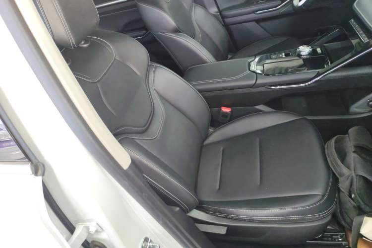 Used Haval H6 2024 1.5T Two-Wheel-Drive Classic Edition