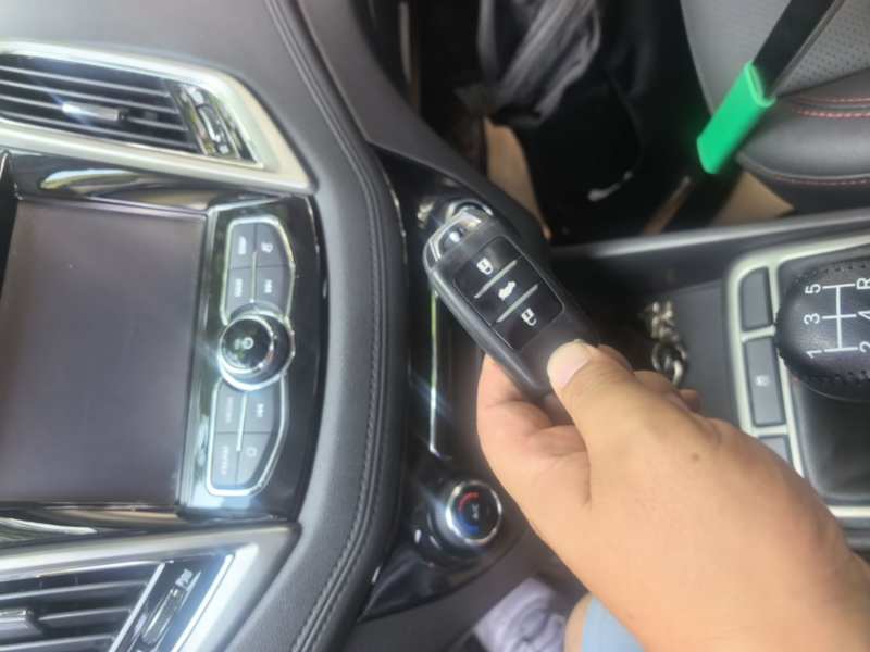 Used CHANGAN Eado 2016 1.6L Manual Fashion Edition — 8