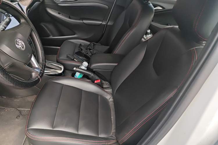 Used Buick Excelle 2018 15N CVT Elite Edition Left Front Seat