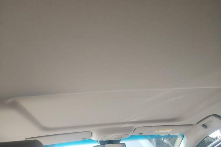 Used Buick GL8 2020 Land Cruiser Executive Class 652T Comfort Model
