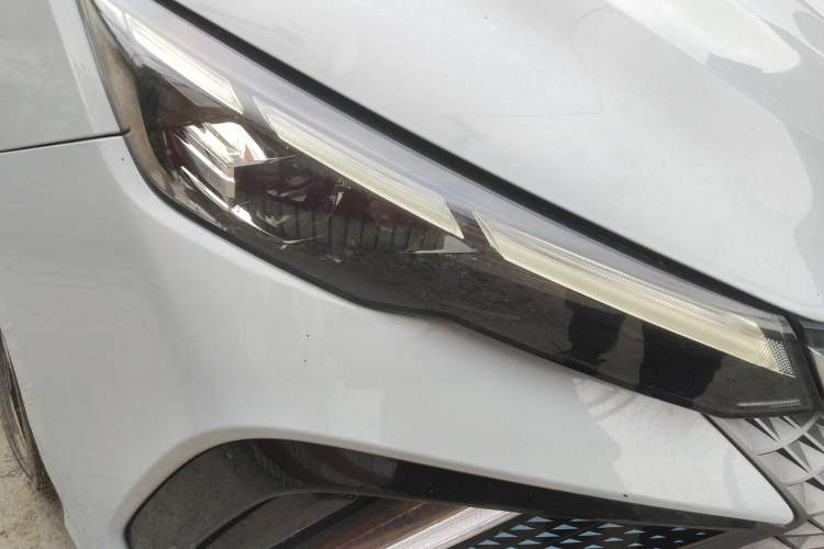 Used Geely Auto Emgrand L HiP 2022 1.5TD-DHT Pro 100KM Super Rui Right Front Headlight