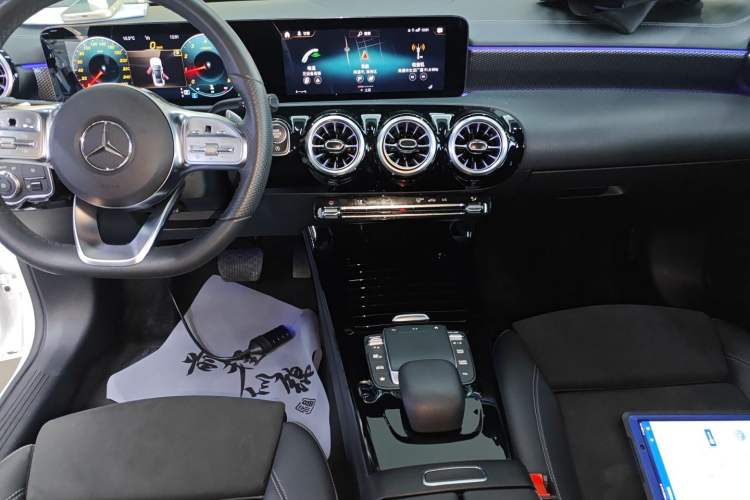 Used Mercedes-Benz A-Class 2021 A 200 L Sport Sedan Fashion Model