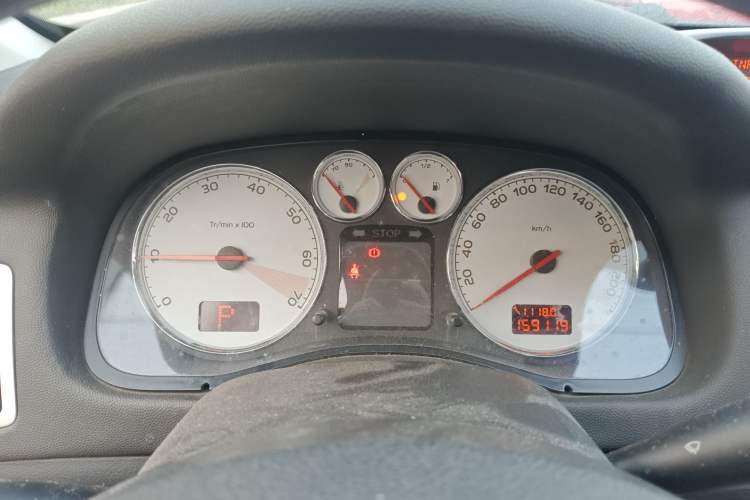 Used Peugeot 307 2010 Sedan 1.6L Automatic Comfort Edition