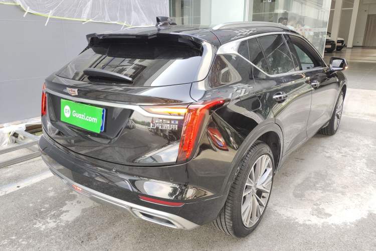 Used Cadillac GT4 2023 25T Luxury Model
