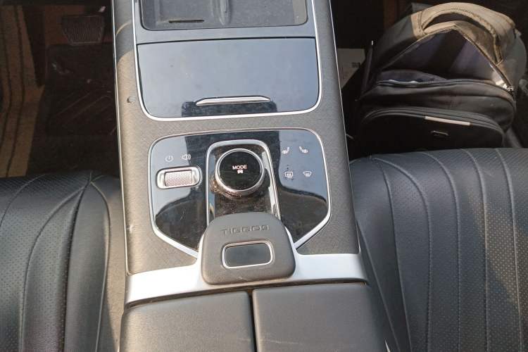 Used Chery Tiggo 9 2023 2.0T Dual-Clutch Two-Wheel Drive Luxury Edition 5 Seats