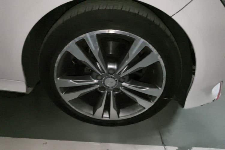 Used Mercedes-Benz E-Class 2014 E 260 L Sport Edition
