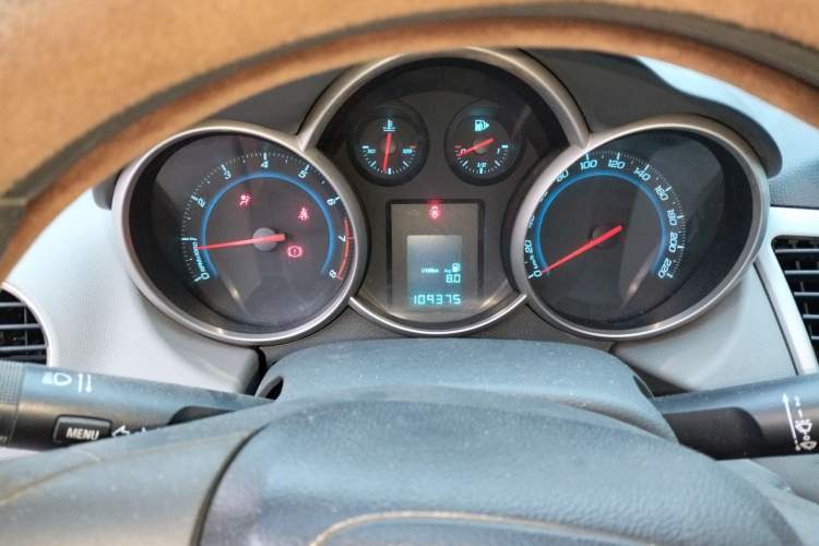 Used Chevrolet Cruze 2012 1.6L SL Grand Edition Manual Transmission