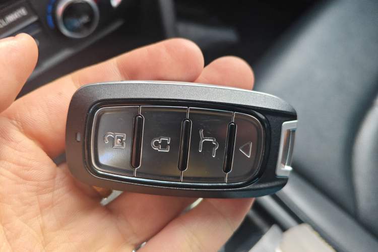 Used Kia K5 2016 1.6T Automatic LUX