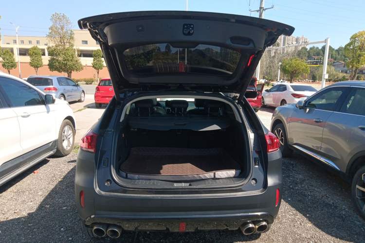 Used Wey VV5 2017 2.0T Ultra-Luxury Version
