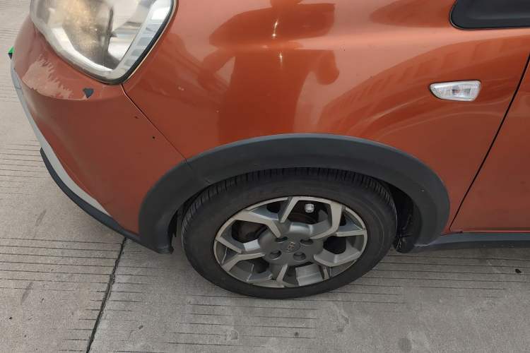 Used Geely Auto Vision X1 2017 1.3L Automatic Fun Edition
