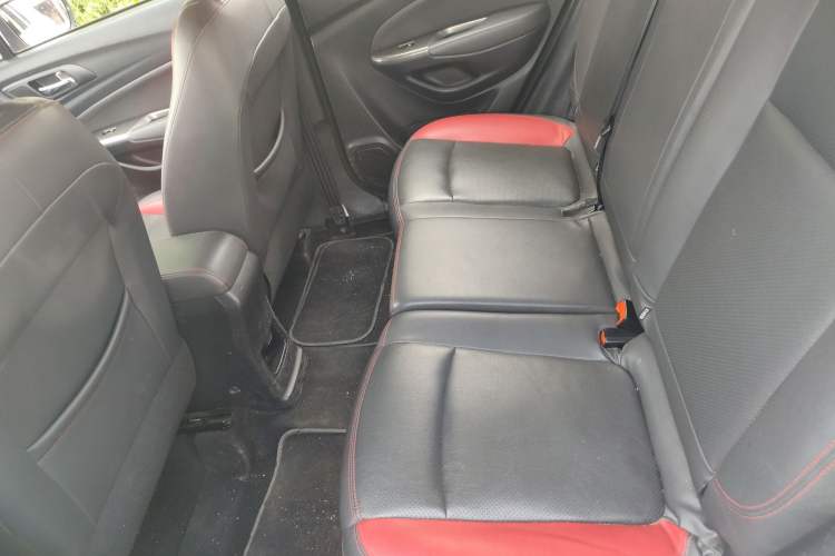 Used CHANGAN CS15 2016 1.5L Manual Fashion Edition Left Rear Seat