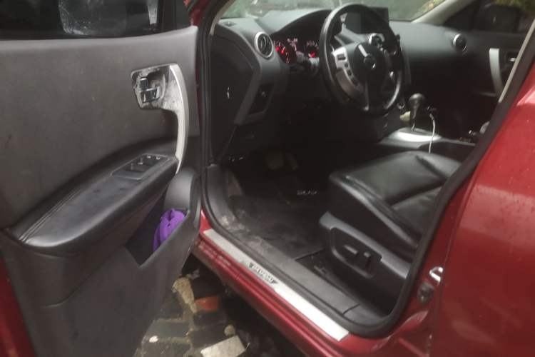 Used Nissan Qashqai 2011 2.0 XV Lea CVT 2WD
