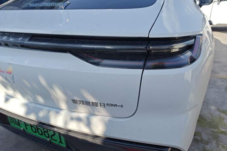 Used Geely Galaxy 8 2025 130km EM-i Deluxe Edition Right Rear Taillight