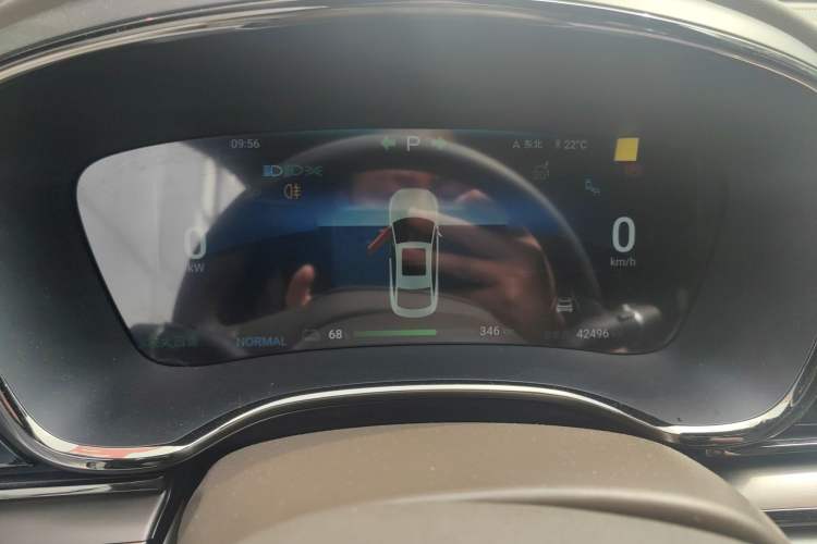 Used BYD Han 2024 EV Glory Edition 506KM Front-Wheel-Drive Premium Model Instrument Cluster