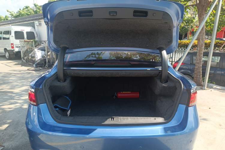 Used Geely Auto Emgrand GT New Energy 2018 1.5T PHEV Yaoyue Edition
