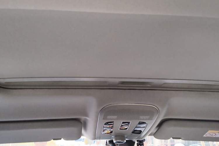 Used Haval H2 2017 Red-Label 1.5T Manual Two-Wheel Drive Luxury Model