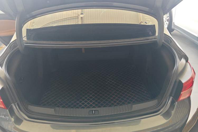 Used Buick Verano 2015 Sedan 20T Dual-Clutch Flagship Model
