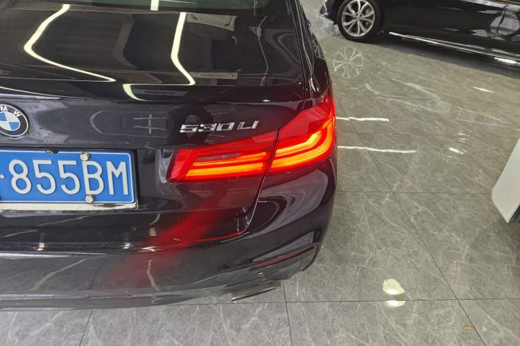 Used BMW 5 Series 2019 Restyled 530Li Luxury Edition M Sport Package