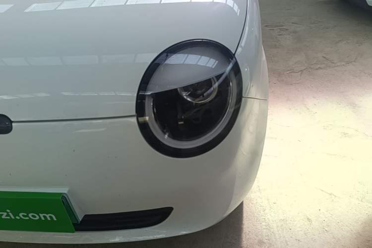 Used CHANGAN NEVO Lumin 2023 301km Honey Dew Edition