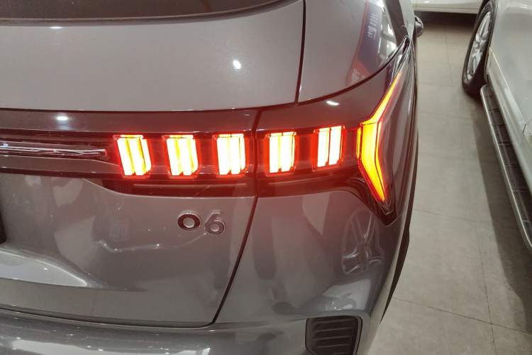 Used Lynk & Co 06 2020 1.5T YAO Halo Exterior 1