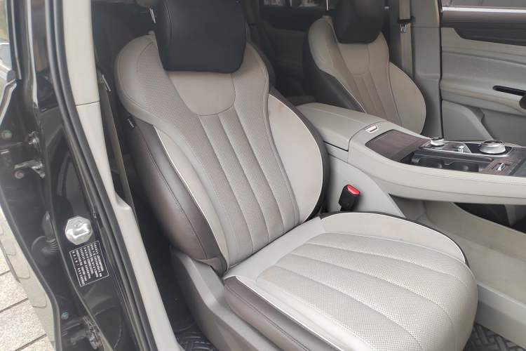 Used Ford Equator 2023 EcoBoost 225 Premier PLUS 7-Seater (2/2/3)